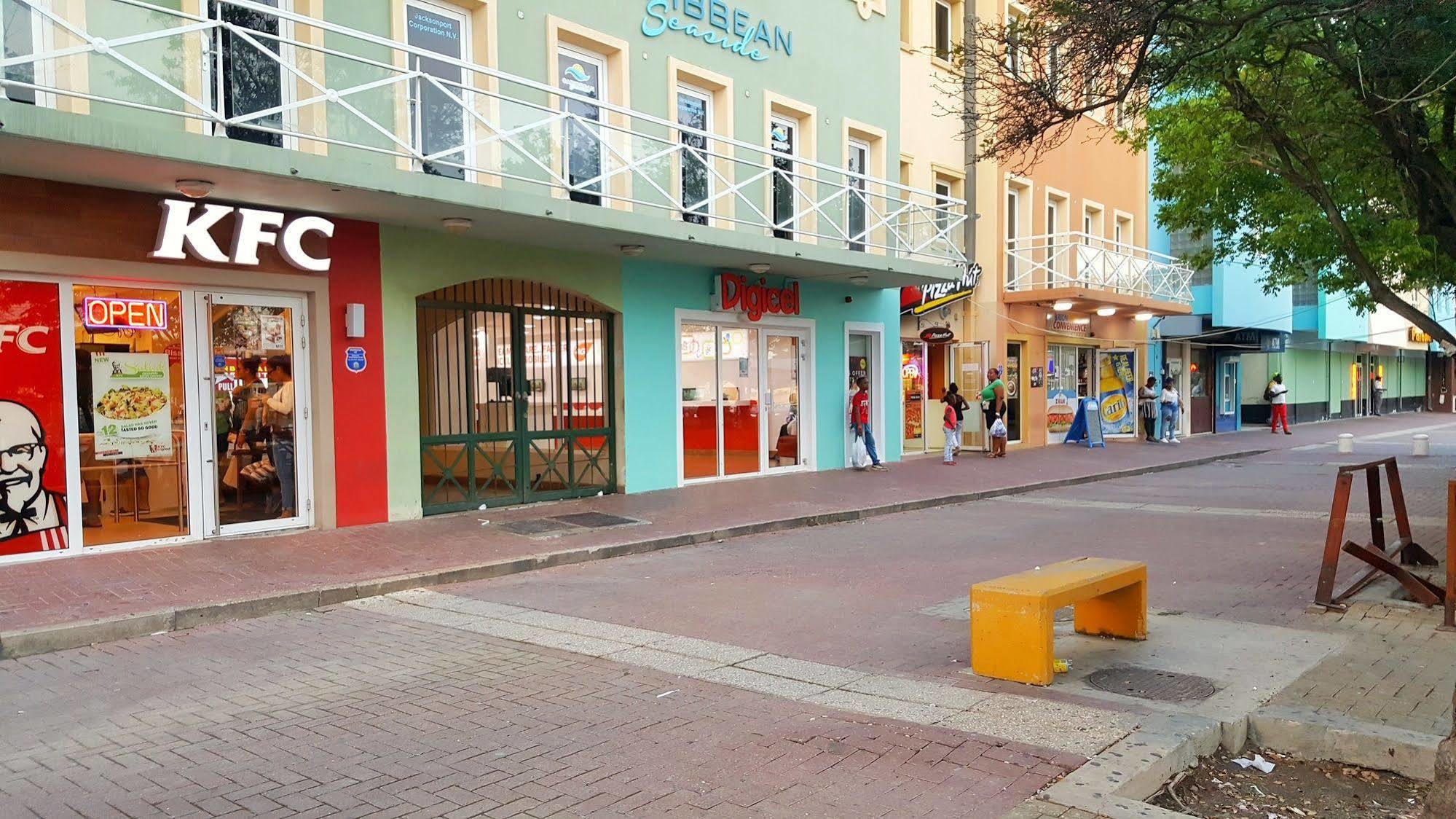 E M City Hotel Willemstad Exterior foto